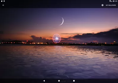 Moon Over Water Live Wallpaper
